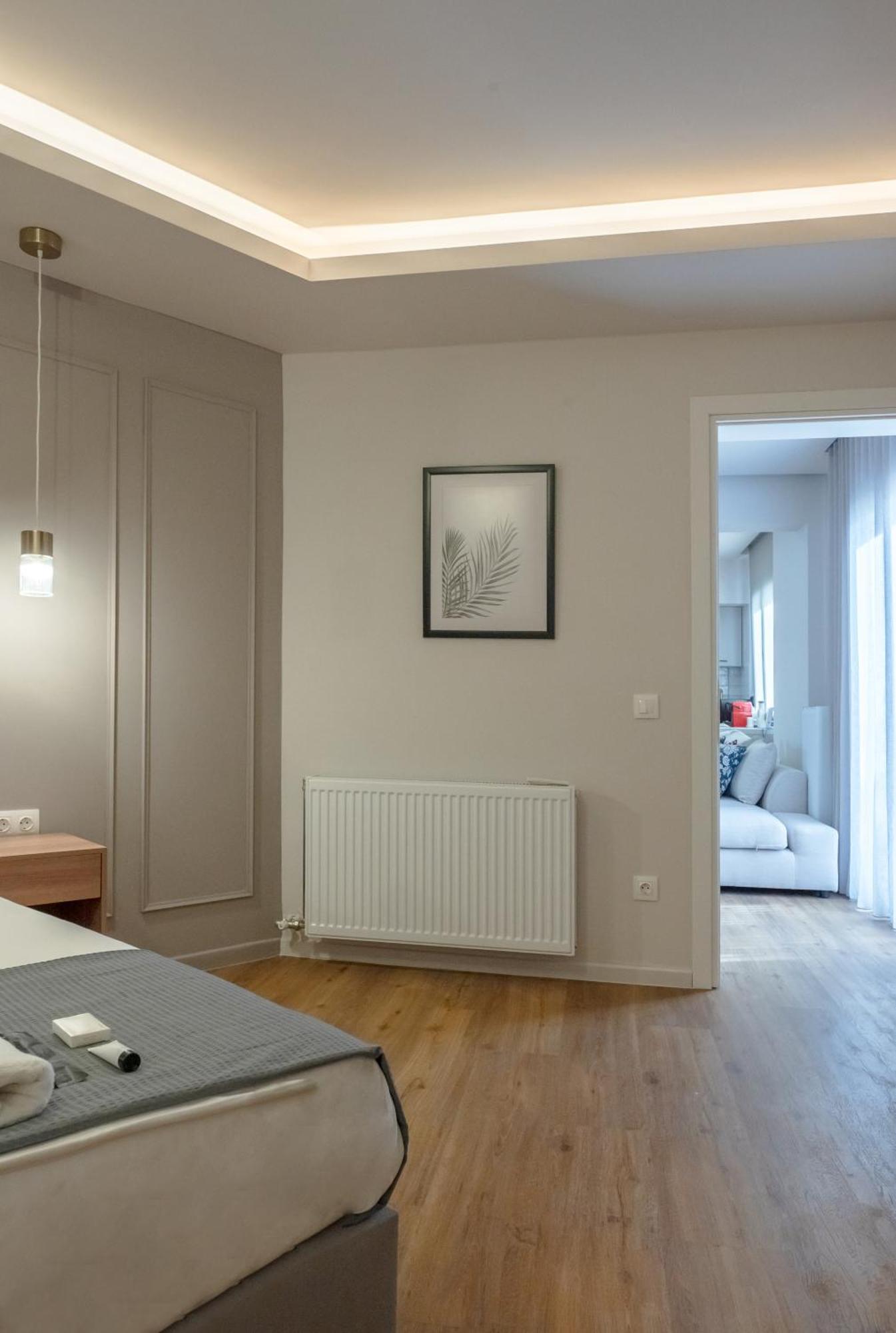 Live Life Plaka Apartment Афины Экстерьер фото