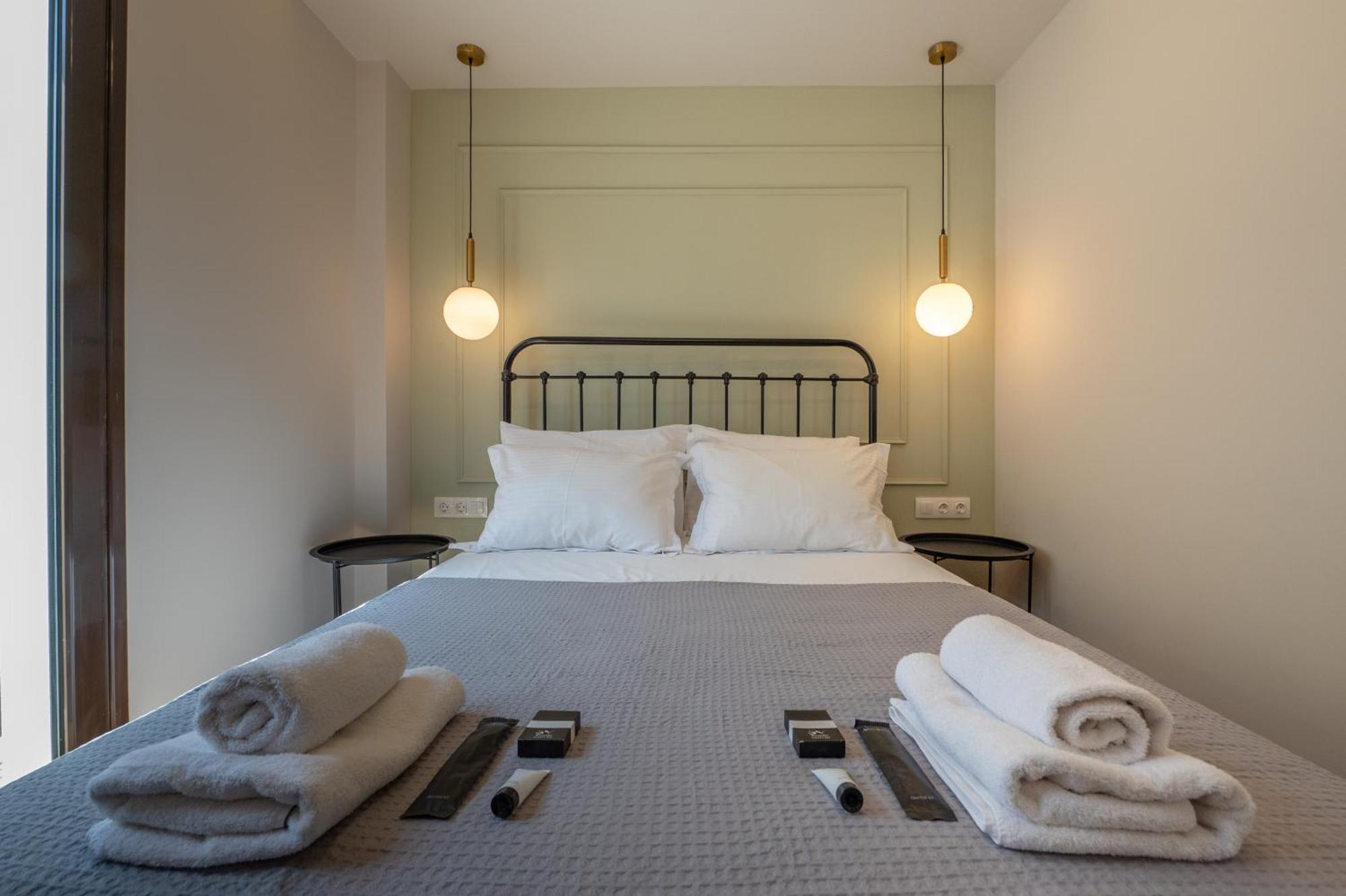Live Life Plaka Apartment Афины Экстерьер фото