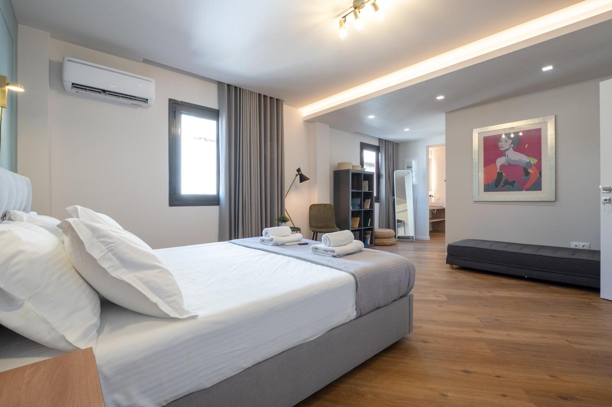 Live Life Plaka Apartment Афины Экстерьер фото