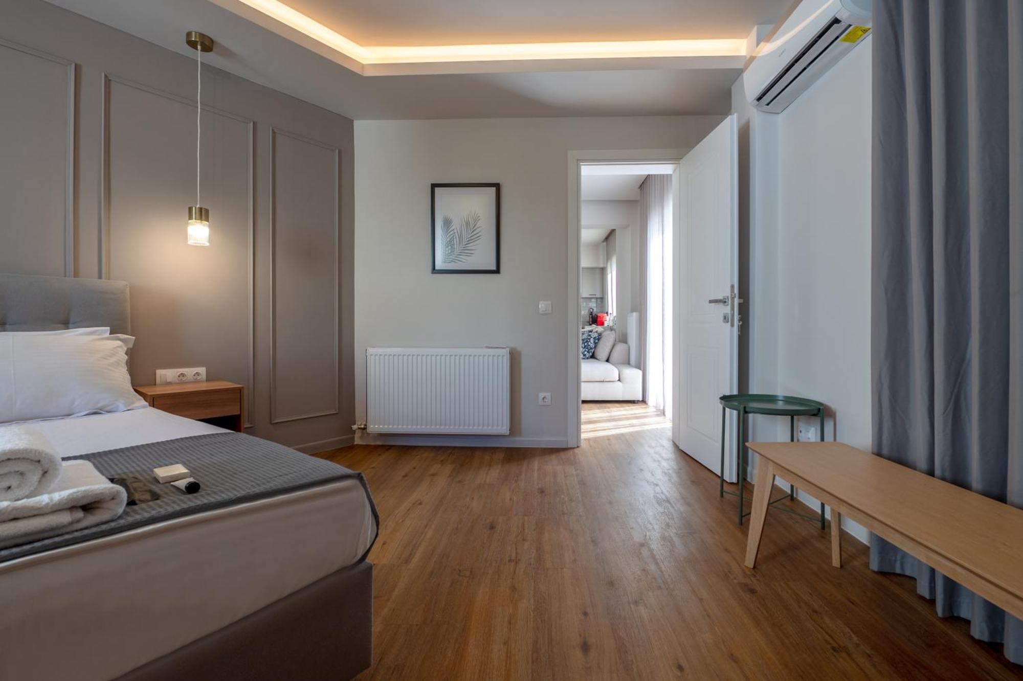 Live Life Plaka Apartment Афины Экстерьер фото