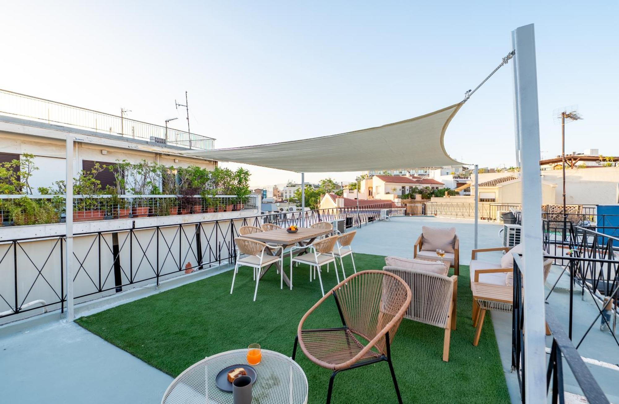 Live Life Plaka Apartment Афины Экстерьер фото