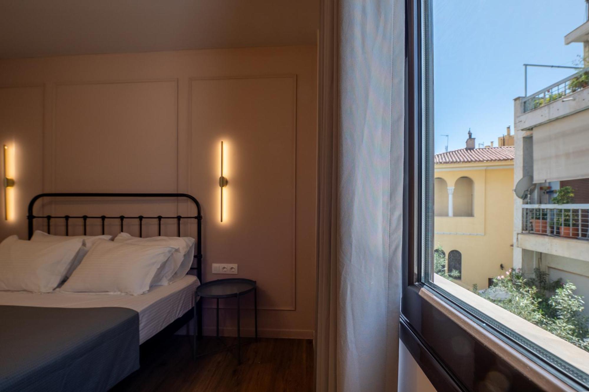 Live Life Plaka Apartment Афины Экстерьер фото