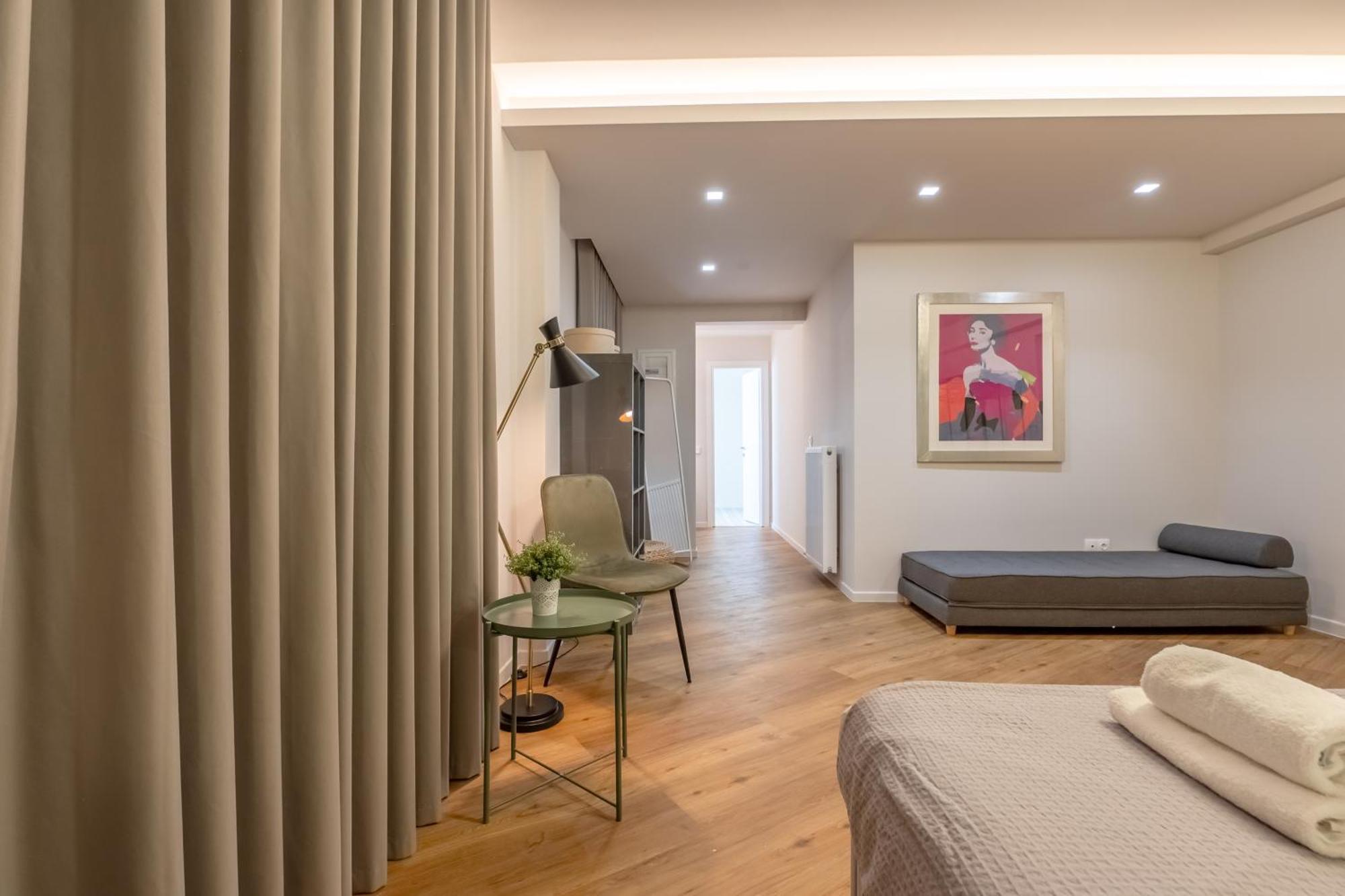 Live Life Plaka Apartment Афины Экстерьер фото