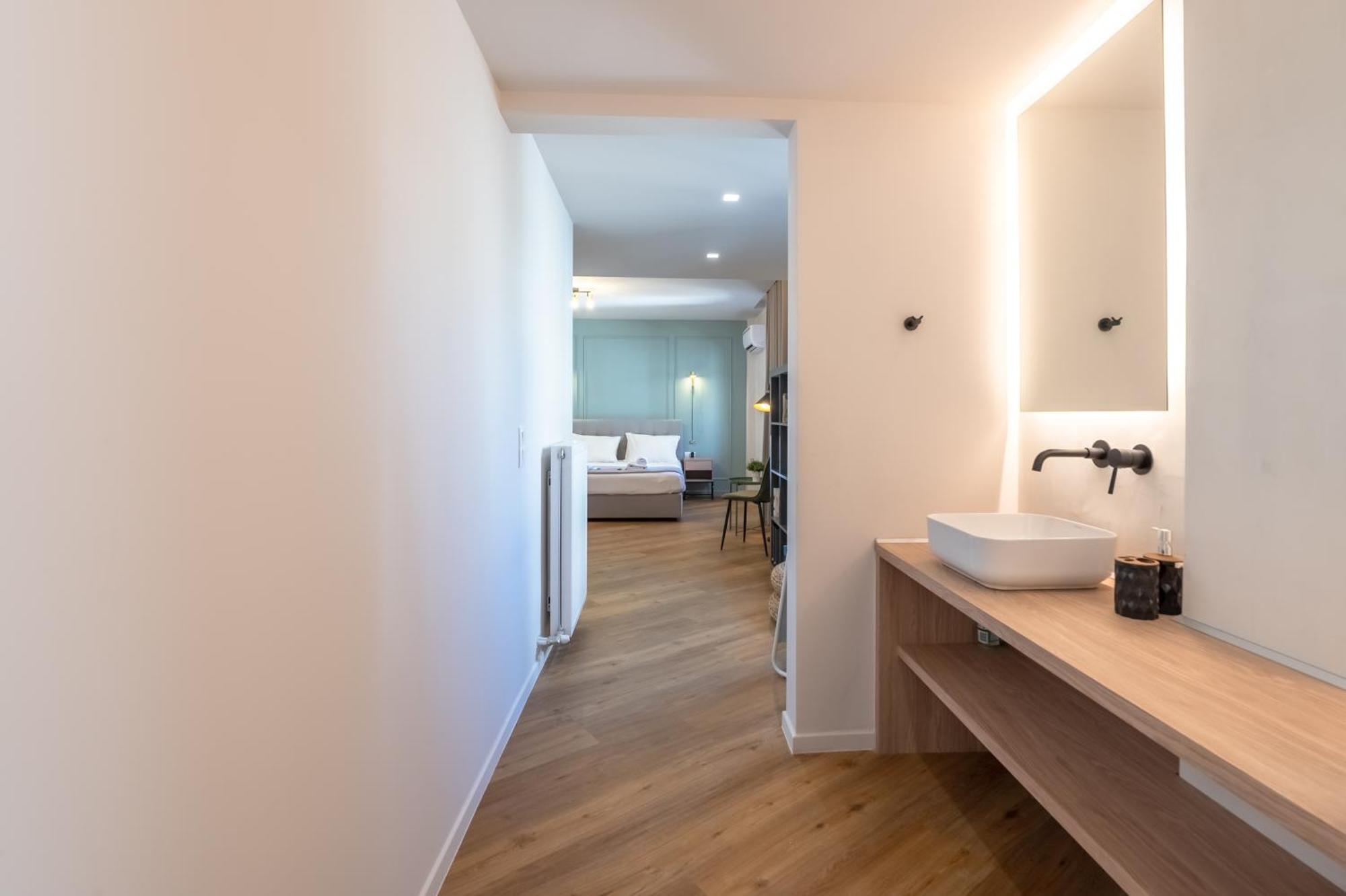 Live Life Plaka Apartment Афины Экстерьер фото
