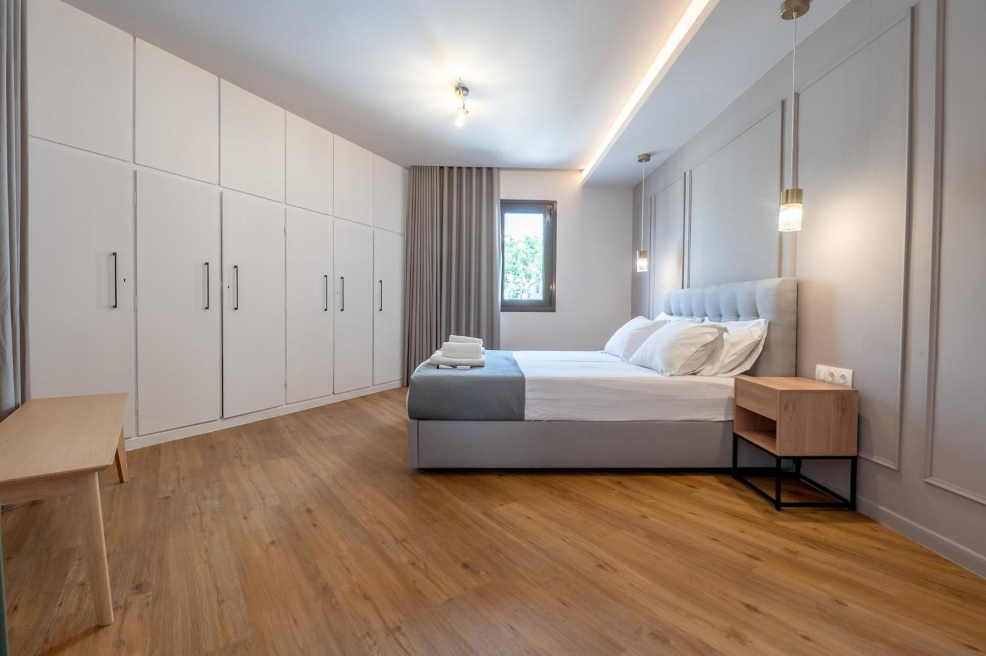 Live Life Plaka Apartment Афины Экстерьер фото